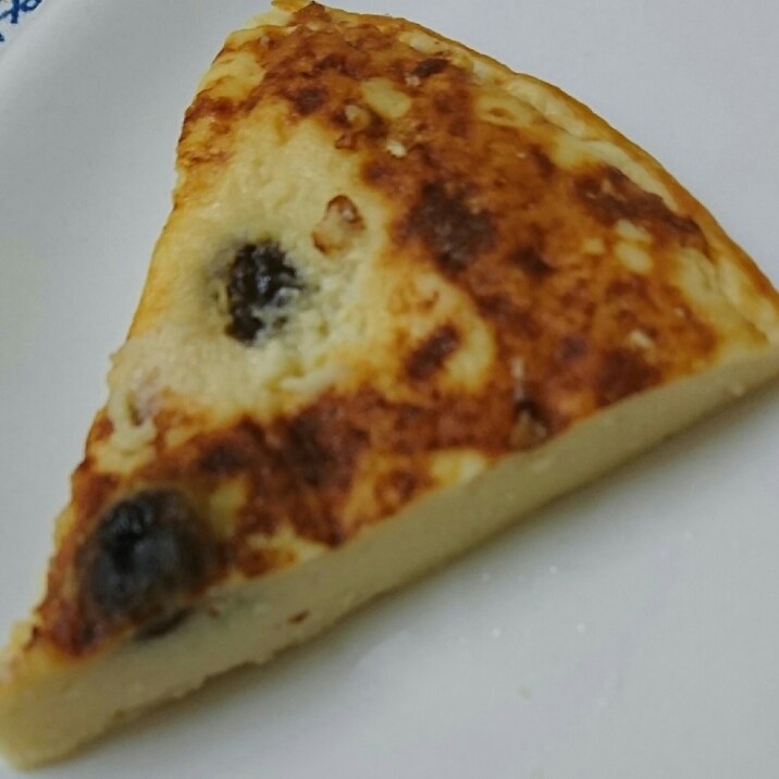 炊飯器で☆豆腐とヨーグルトのレーズン入りケーキ